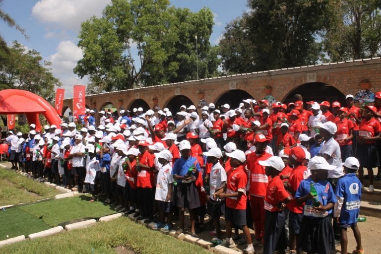 Enfants et OEV — Fondation Calixte Munana, Non datées
