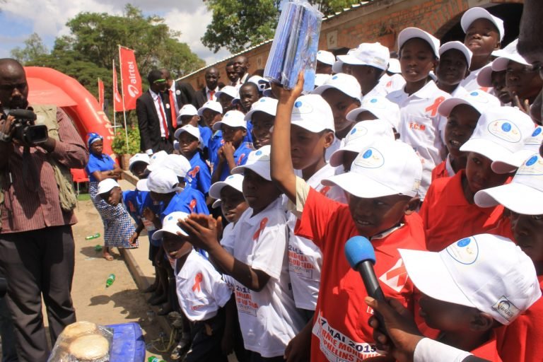 Enfants et OEV — Fondation Calixte Munana, Non datées
